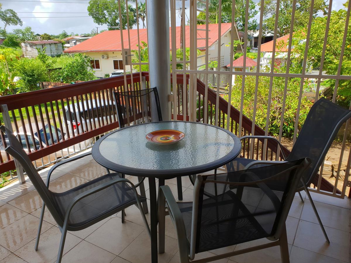 Amalia Apartments ปารามารีโบ ภายนอก รูปภาพ