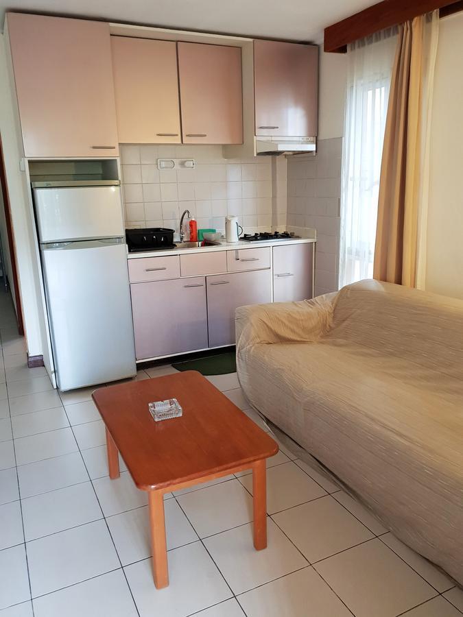 Amalia Apartments ปารามารีโบ ภายนอก รูปภาพ