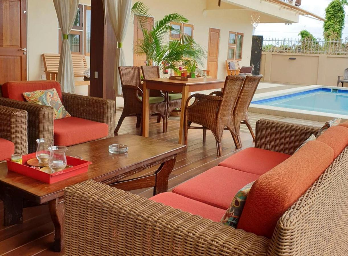 Amalia Apartments ปารามารีโบ ภายนอก รูปภาพ